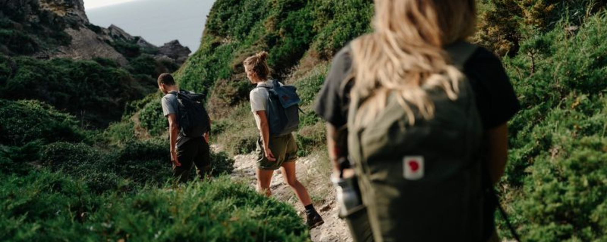 Fjallraven_Daypack Bag_Travel Bag_one day trip bag_everyday use bagthe adjective_multibrand store in bangkok
