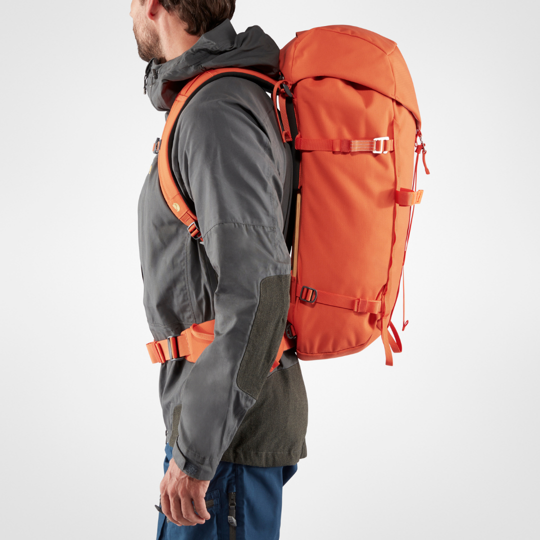 Bergtagen 38 M/L Mountain Blue I Fjallraven