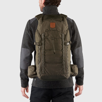 Fjallraven/ Singi 28 /กระเป๋าเดินป่าฉบับมือโปร ขนาด 28 ลิตร กระเป่าเป้แบคแพค กระเป๋าเป้เดินทาง กระเป๋าเป้สำหรับเดินป่า