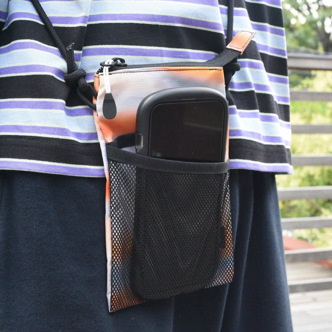 Easy-Go Double Pocket Phone Shoulder Bag I CHUMS