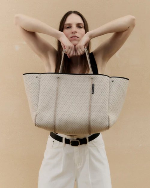 State_Of_Escape_2_Fashion_Totebag_Crossbody_Bag_bio-based_rubber_Bag_Sustainable_bag