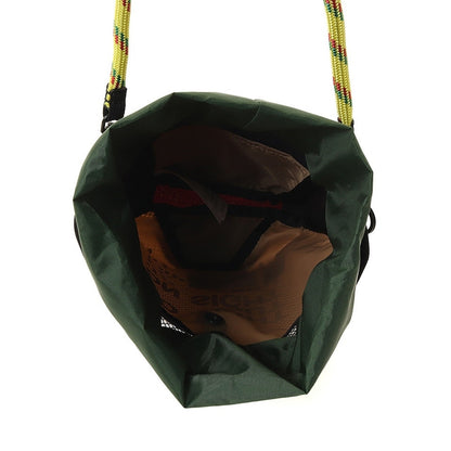 26 Monkey Magic Chalk Shoulder Bag | CHUMS